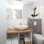 Nainer Apartamento