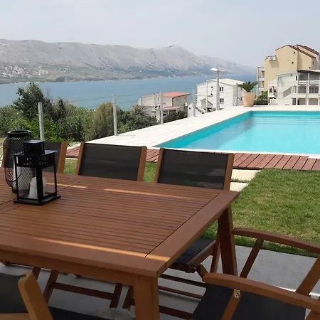 Nainer Apartment