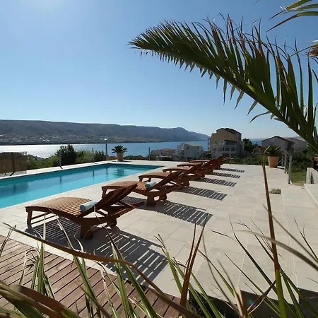 Nainer Apartamento *