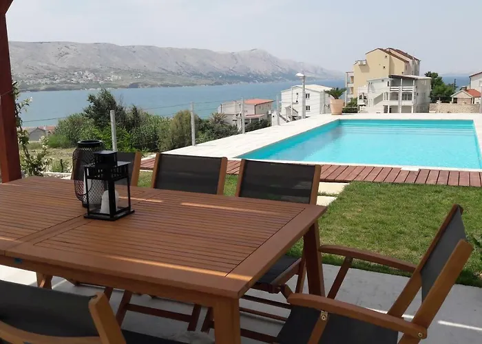 Nainer Apartment