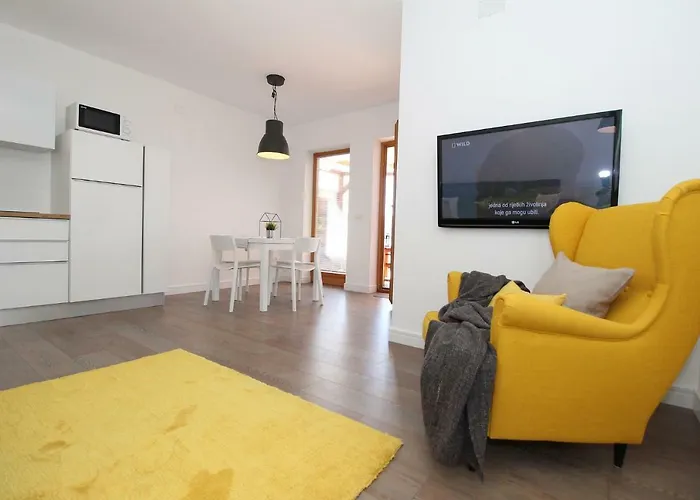 Apartman Nainer Pag Town