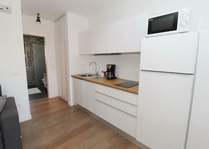 Nainer Apartman Pag Town