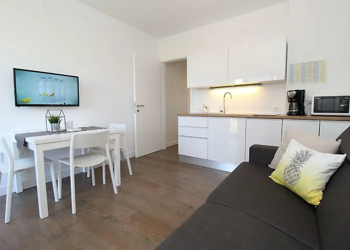 Nainer Apartamento *